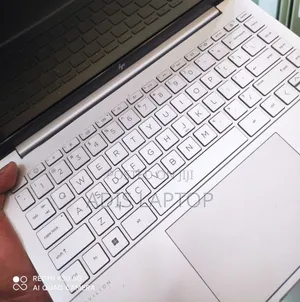 New Laptop HP Pavilion 10 16GB Intel Core I7 SSD 1T