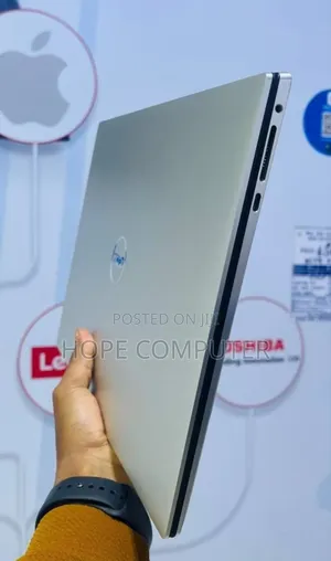 New Laptop Dell XPS 15 16GB Intel Core I5 SSD 512GB