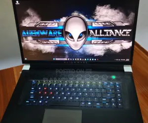 New Laptop Alienware M17x R2 16GB Intel Core I7 SSD 1T