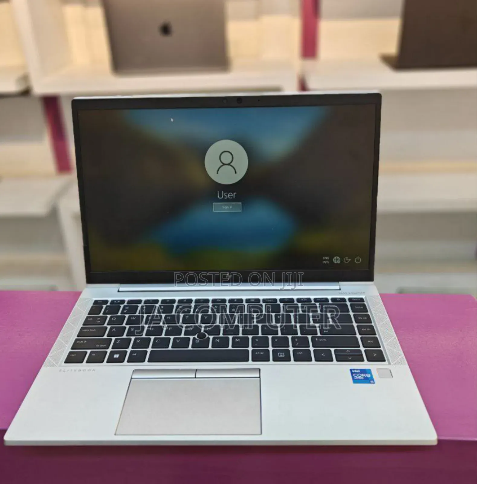 New Laptop HP EliteBook 840 G8 16GB Intel Core I5 SSD 512GB