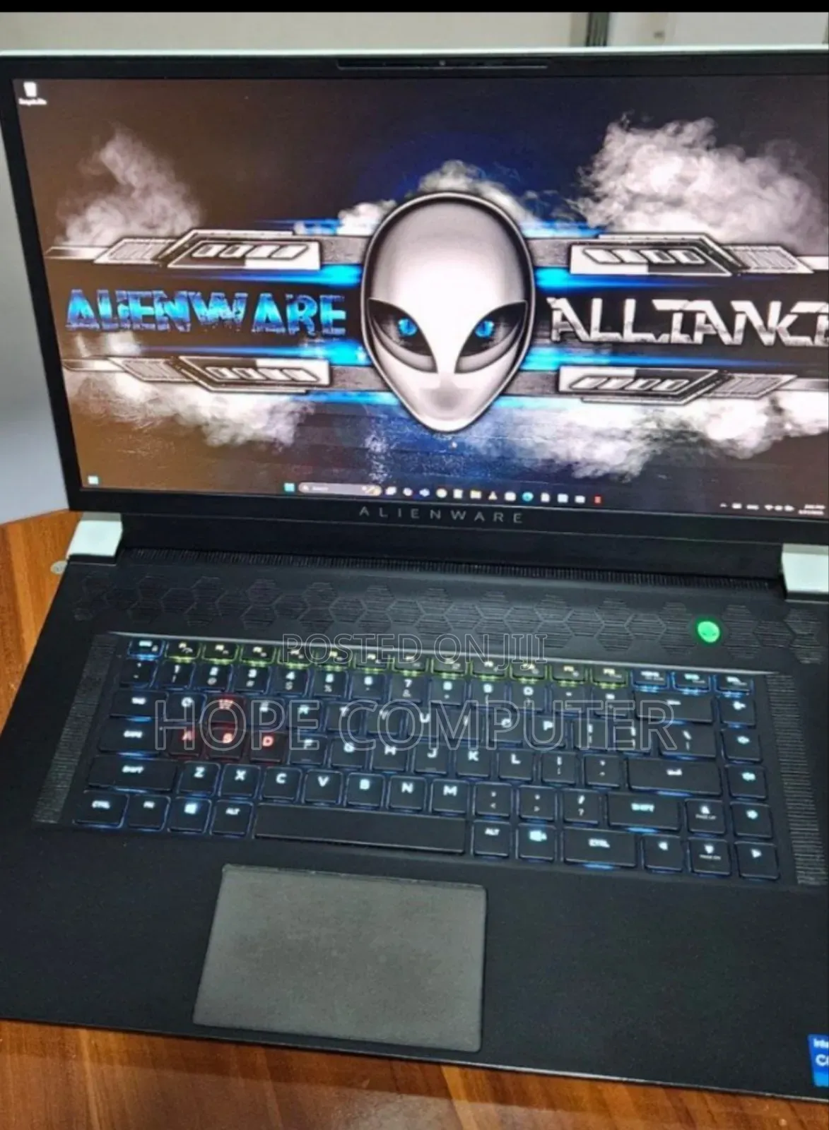 New Laptop Alienware Area-51m 16GB Intel Core I7 SSD 1T