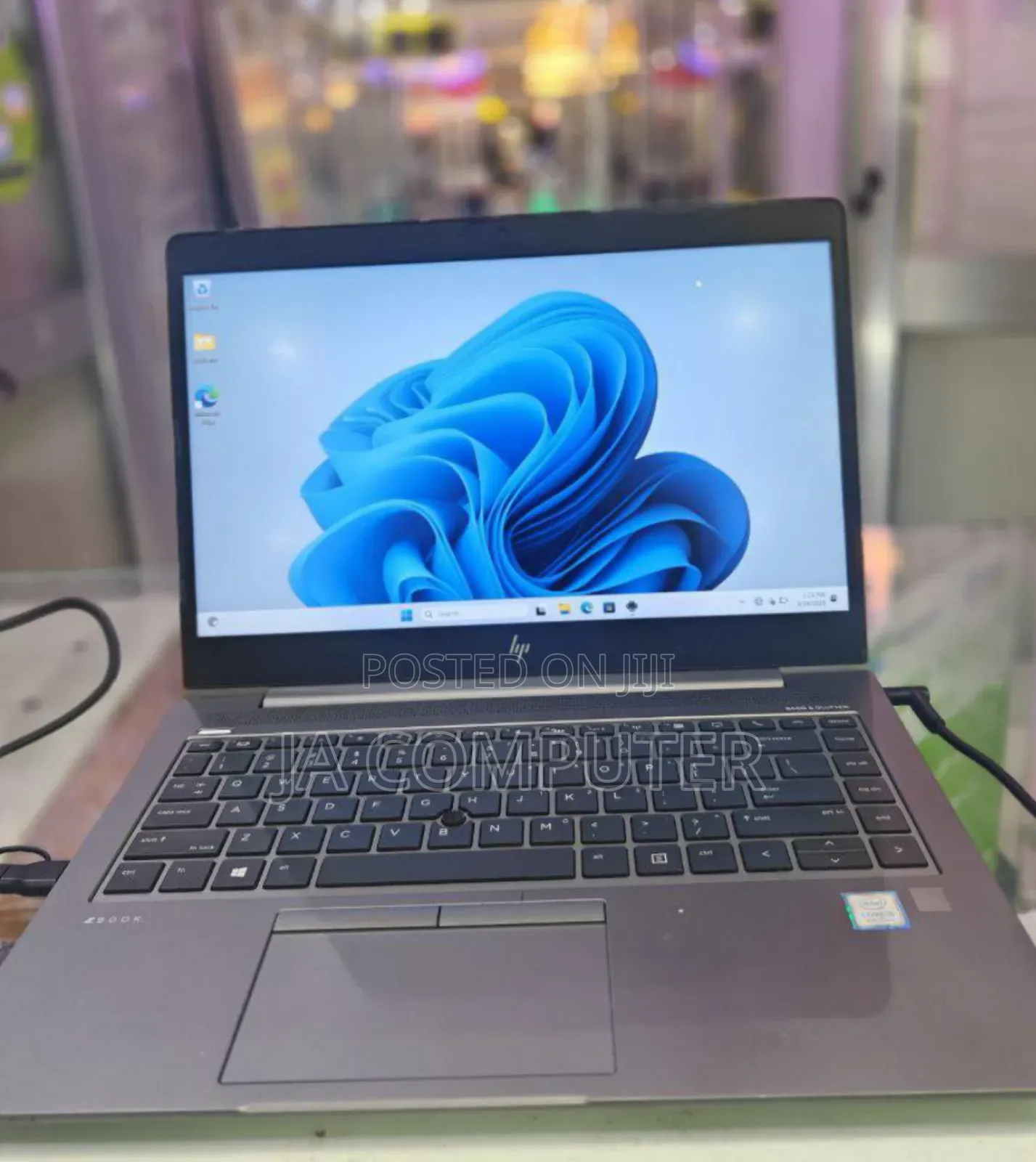 New Laptop HP ZBook 14u G5 16GB Intel Core I5 SSD 512GB