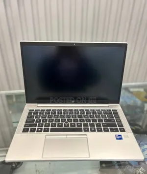 New Laptop HP EliteBook 840 G8 16GB Intel Core I7 SSD 512GB