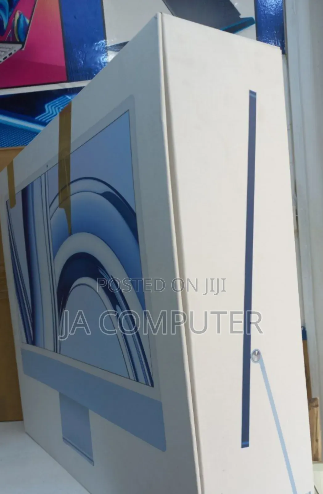 New Desktop Computer Apple iMac M3 8GB Apple M3 SSD 256GB