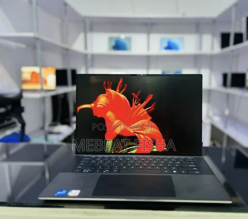 New Laptop Dell XPS 15 16GB Intel Core I5 SSD 512GB