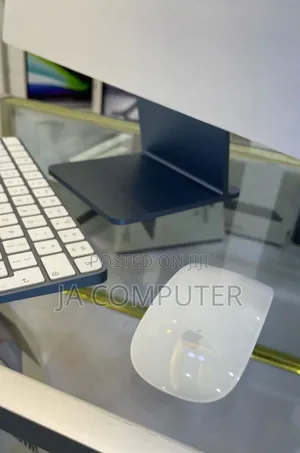 New Desktop Computer Apple iMac M3 8GB Apple M3 SSD 256GB