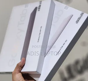 Photo - New Samsung Galaxy Tab A9 128 GB Silver