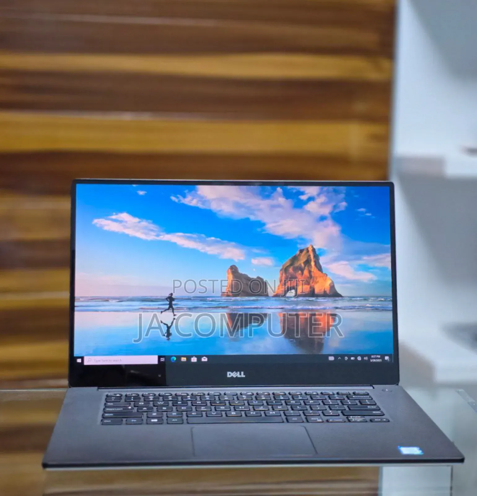 New Laptop Dell XPS 15 16GB Intel Core I5 SSD 512GB