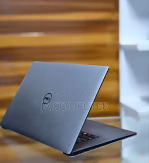 New Laptop Dell XPS 15 16GB Intel Core I5 SSD 512GB