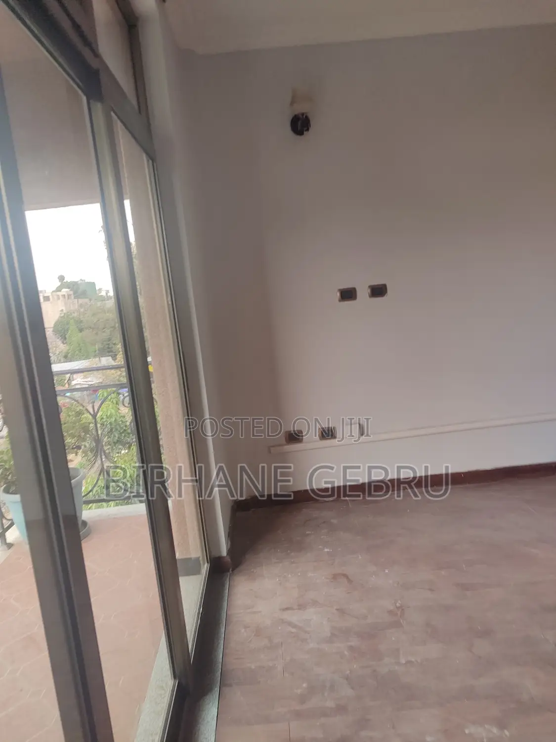 20bdrm Apartment in G+4, Bole for rent