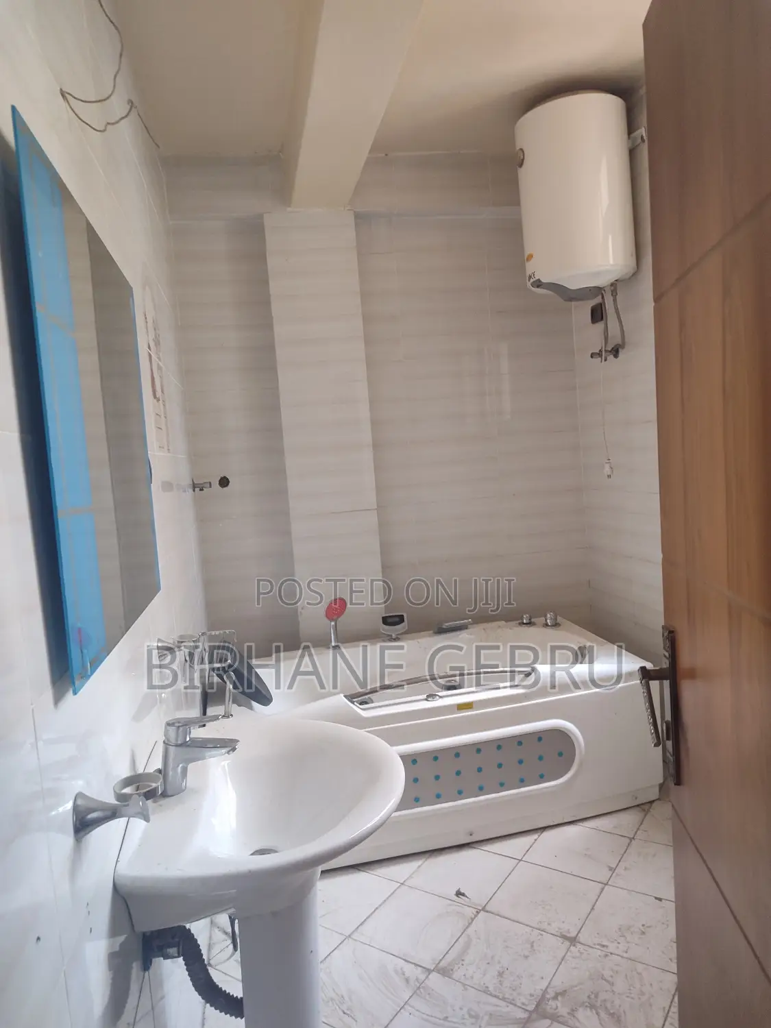 20bdrm Apartment in G+4, Bole for rent