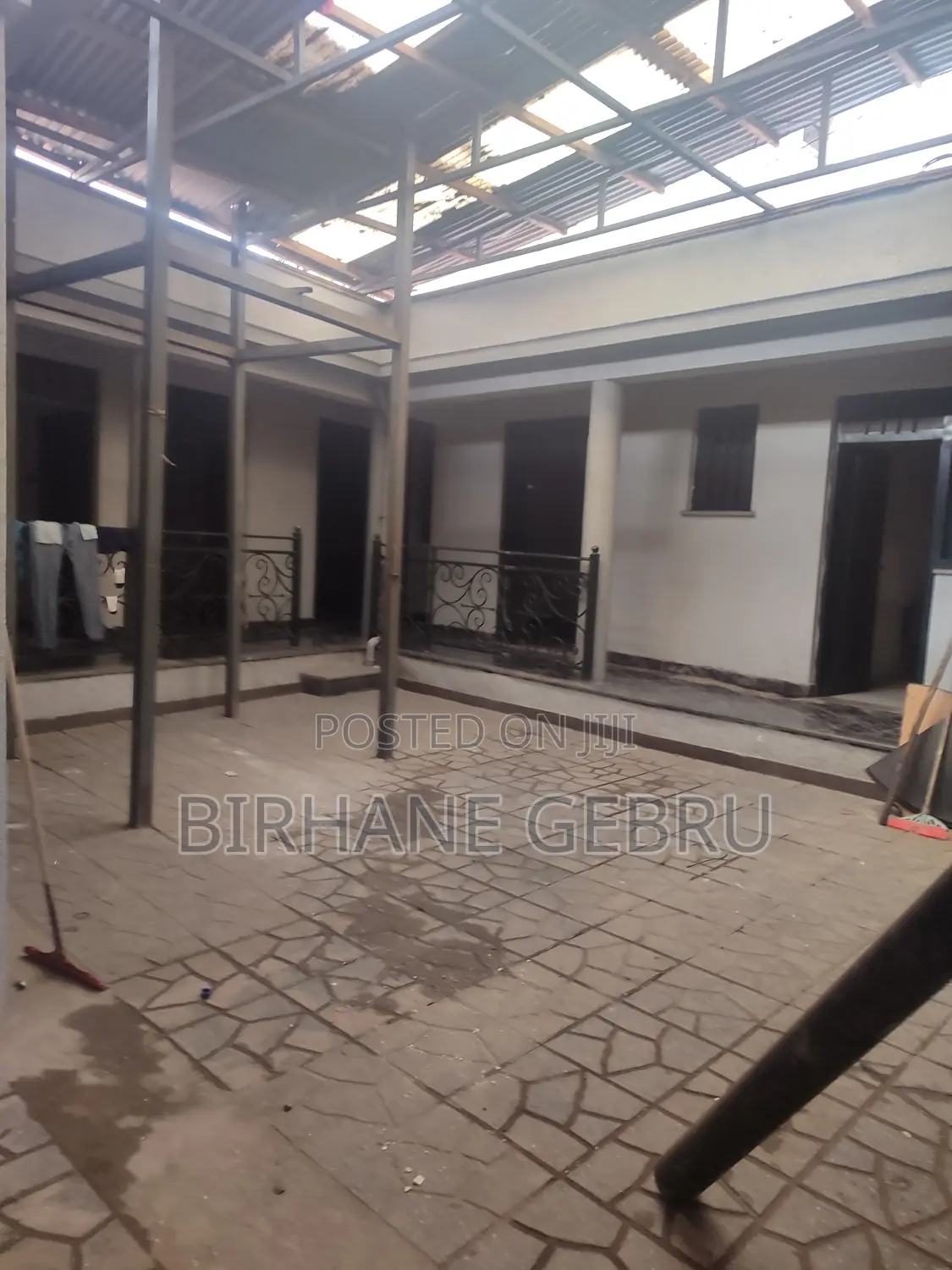 20bdrm Apartment in G+4, Bole for rent