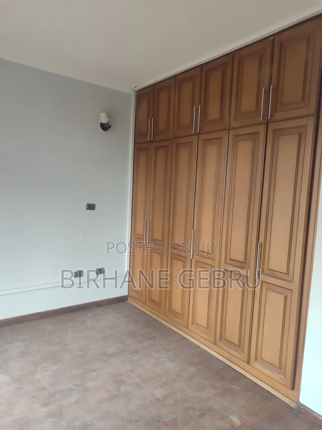 20bdrm Apartment in G+4, Bole for rent