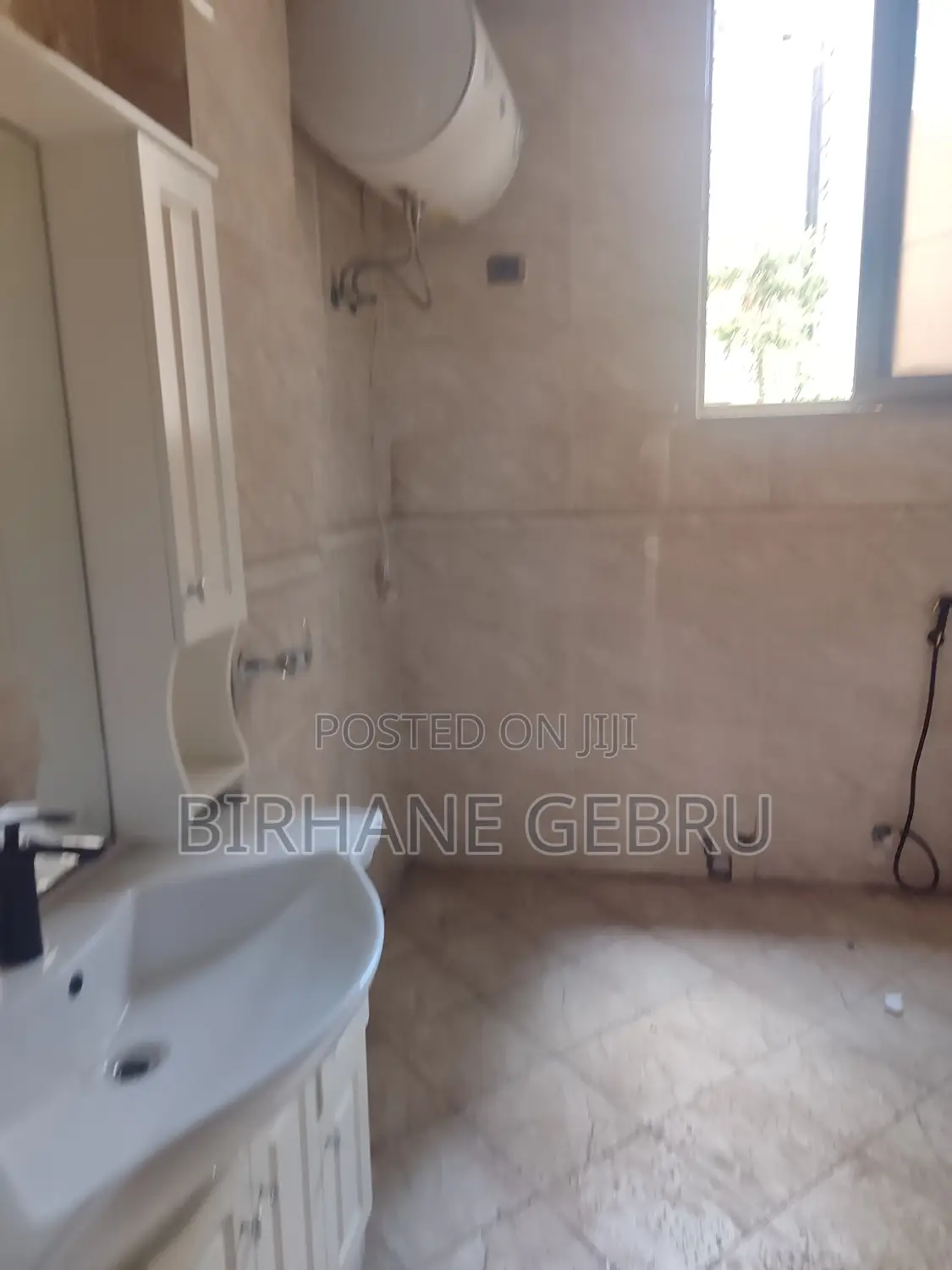 20bdrm Apartment in G+4, Bole for rent