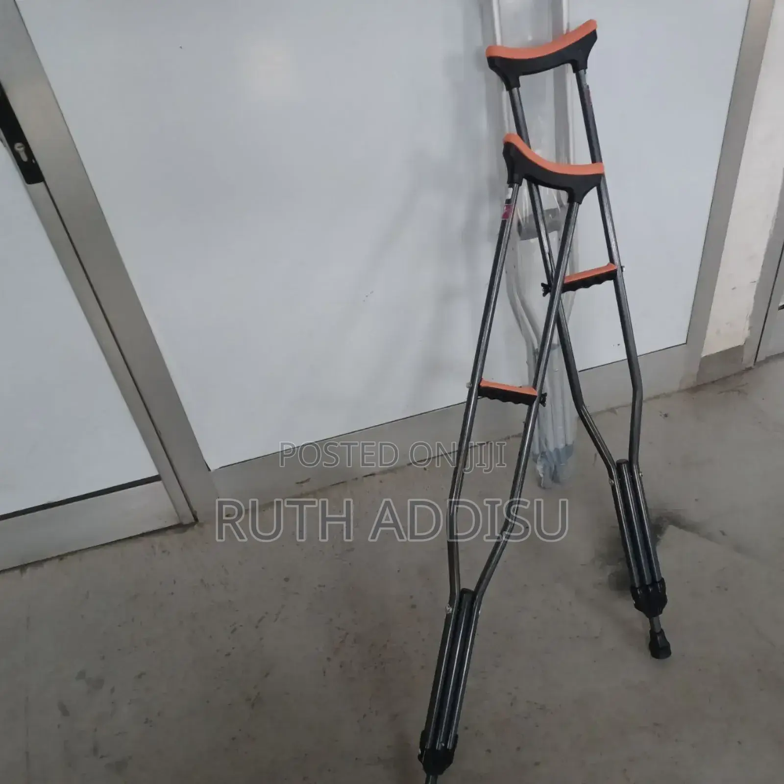 Crutches65crutches32crutches21crutches87crutches90crutches