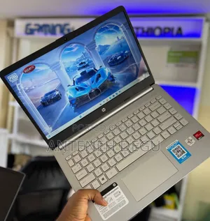 New Laptop HP Stream Notebook 4GB AMD Ryzen SSD 128GB