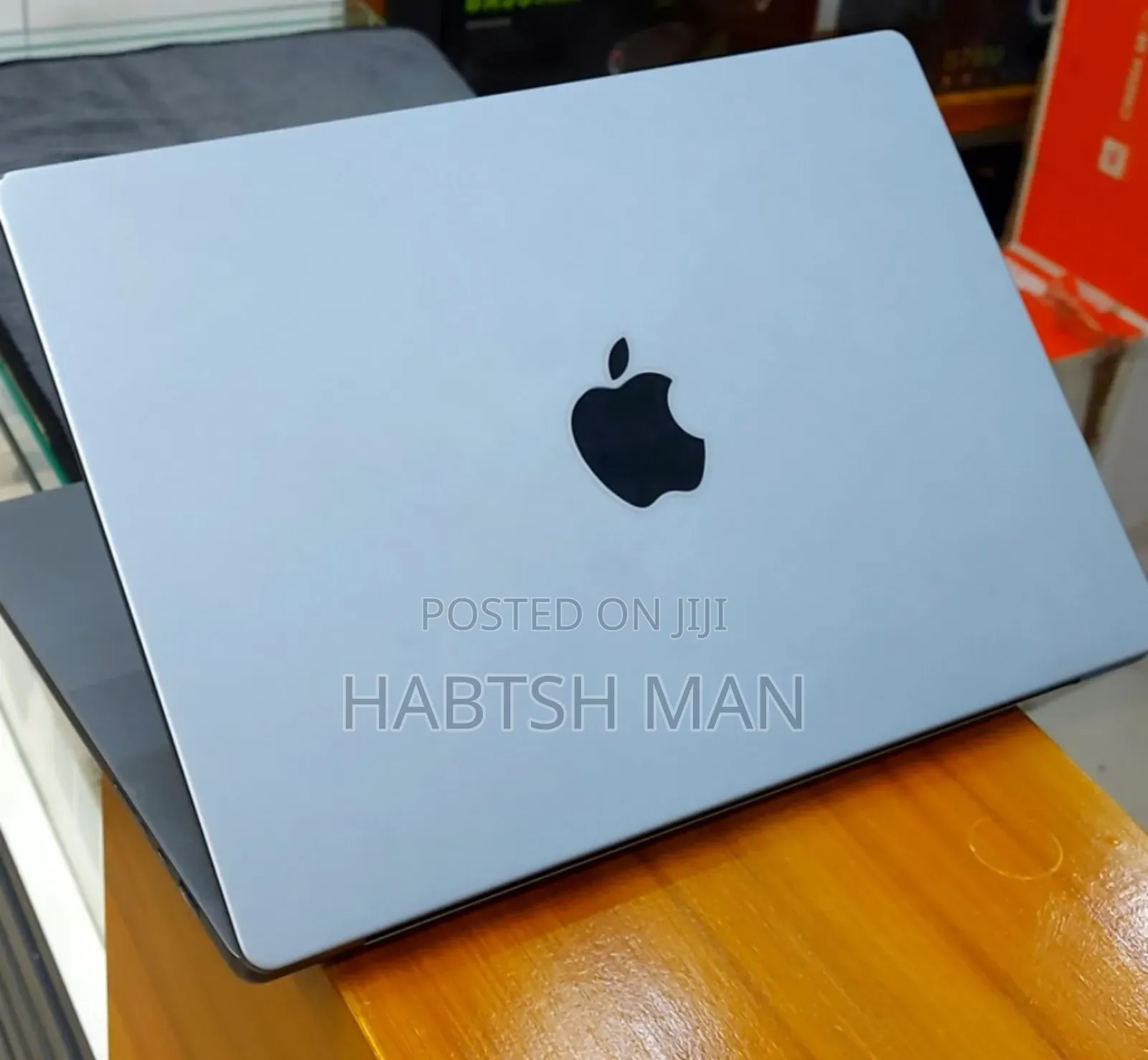 New Laptop Apple MacBook Pro M1 16GB Apple M1 SSD 1T