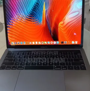 New Laptop Apple MacBook Pro 2018 8GB Intel Core I5 SSD 256GB