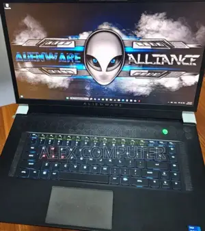 New Laptop Alienware Area-51m 16GB Intel Core I7 SSD 1T