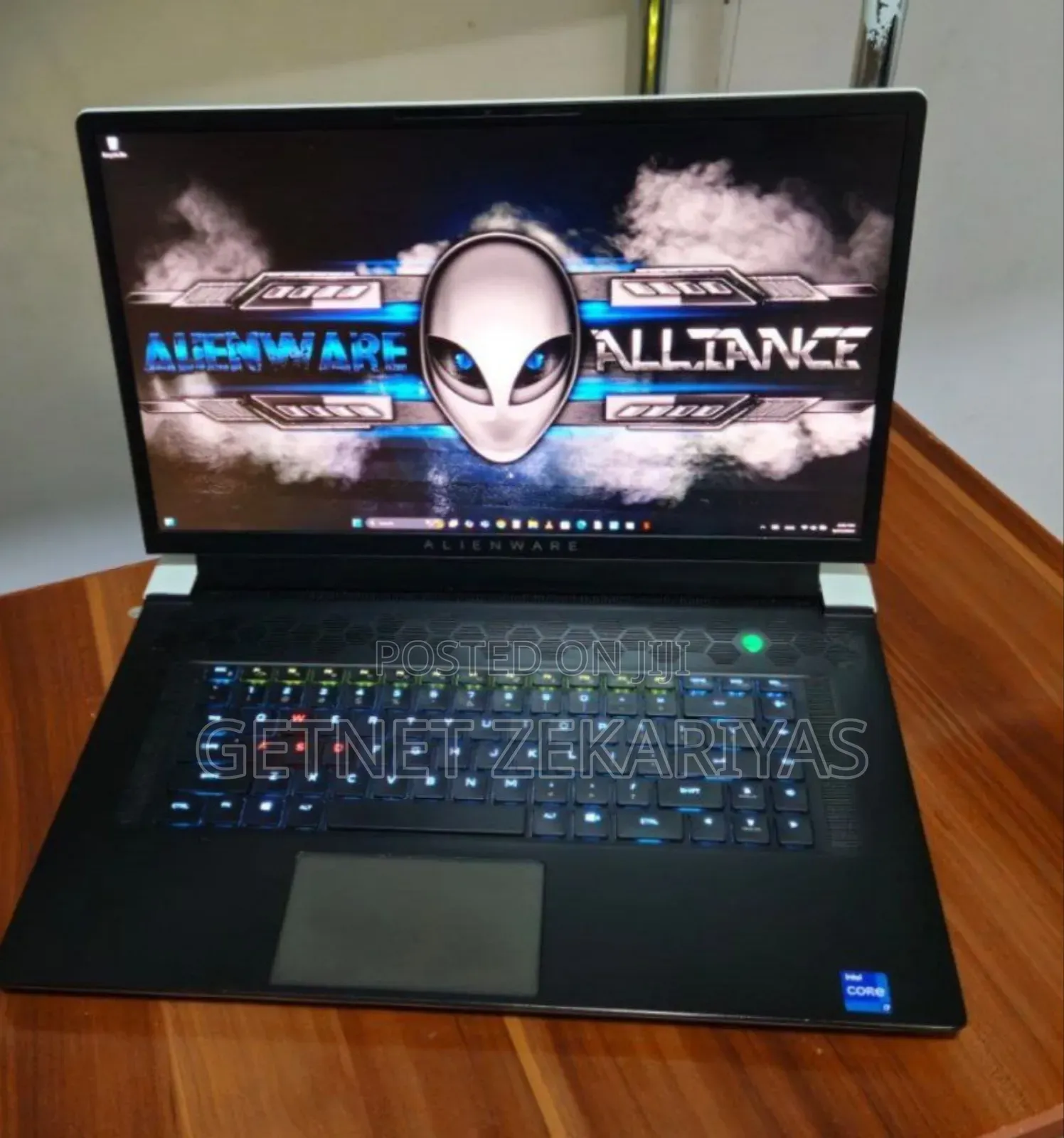 New Laptop Alienware M17x R2 16GB Intel Core I7 SSD 512GB