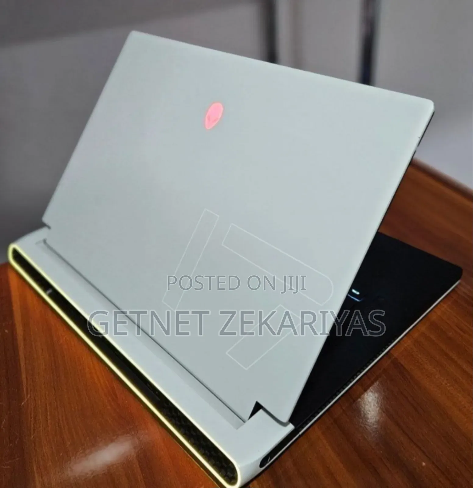New Laptop Alienware M17x R2 16GB Intel Core I7 SSD 512GB