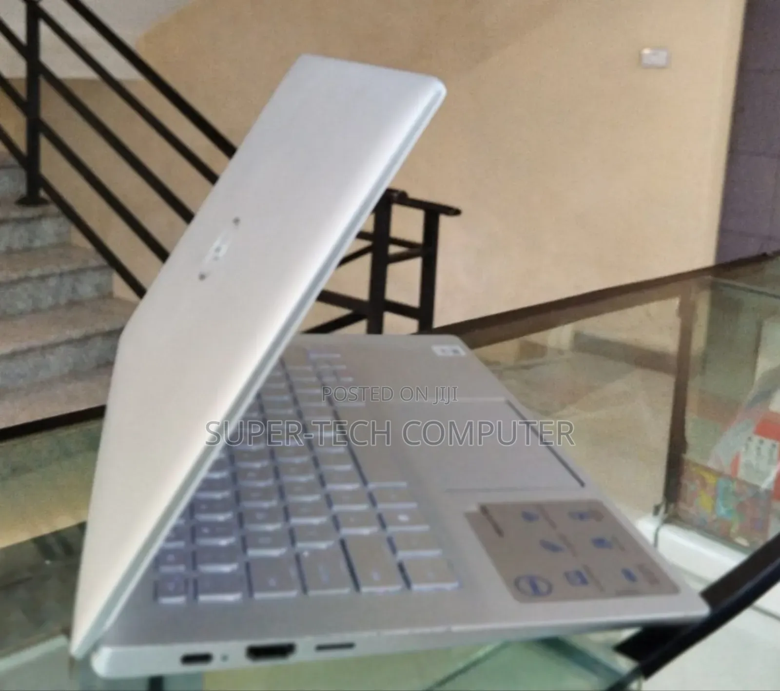 New Laptop Dell Inspiron 14 8GB Intel Core I7 SSD 512GB