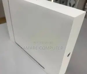 New Laptop Apple MacBook Air 16GB Apple M4 SSD 256GB