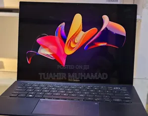 New Laptop Asus Zenbook 14 UX434 16GB Intel Core I7 SSD 512GB