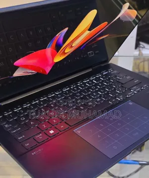 New Laptop Asus Zenbook 14 UX434 16GB Intel Core I7 SSD 512GB