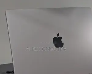 New Laptop Apple MacBook Pro 2020 M1 16GB Apple M1 Pro SSD 512GB