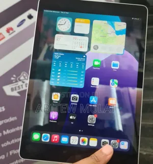 New Apple iPad 10.2 (2019) 64 GB Silver