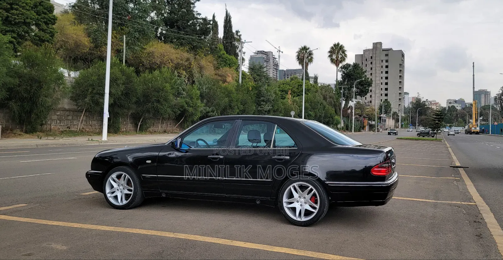 Mercedes-Benz E230 1997 Black