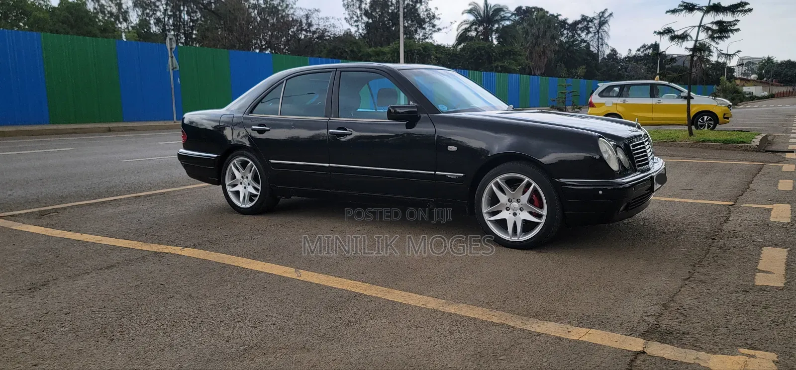 Mercedes-Benz E230 1997 Black