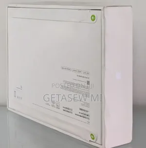 New Laptop Apple MacBook Pro 2024 M4 14-Inch 16GB Apple M4 SSD 256GB