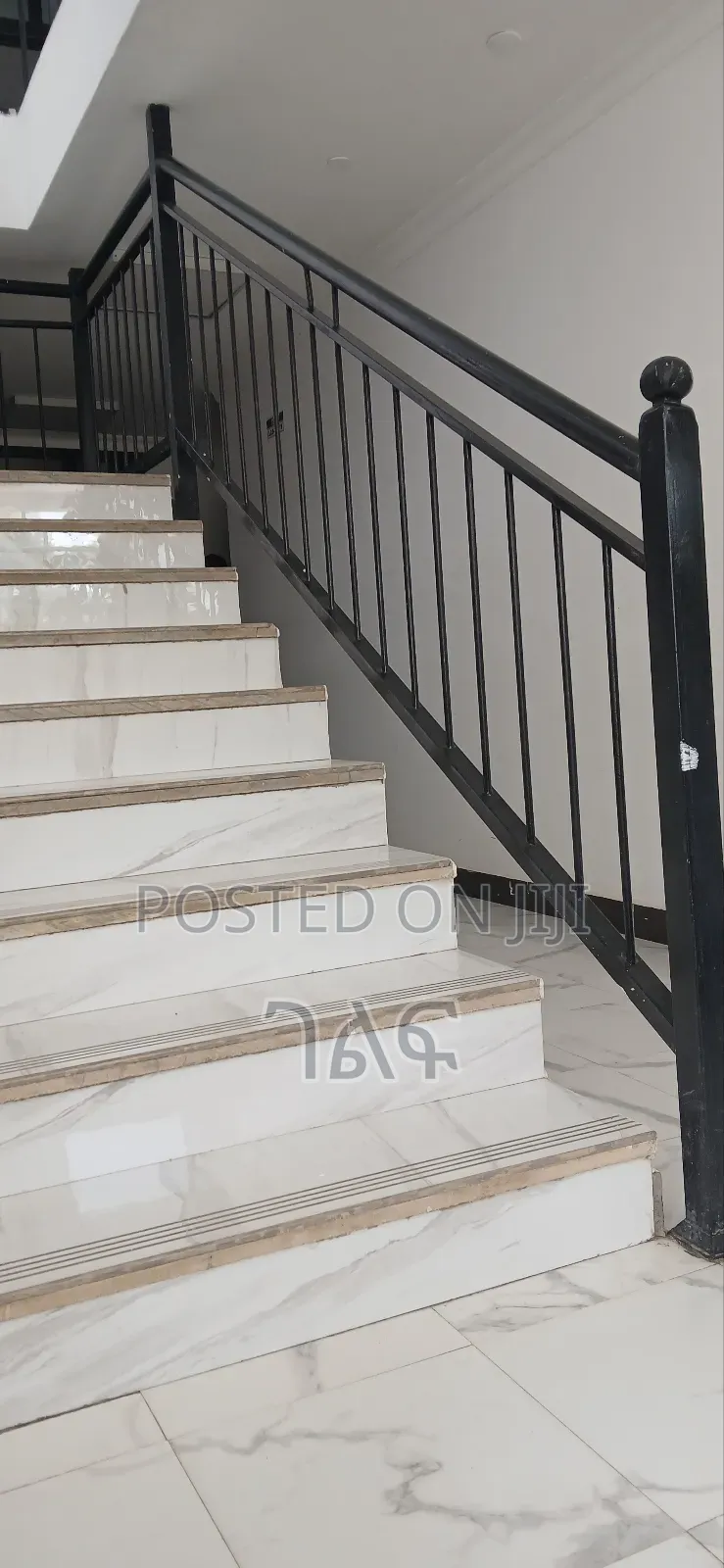 3bdrm Apartment in Cmc አሜሪካ ሜዲካል ሴንተር, Yeka for sale