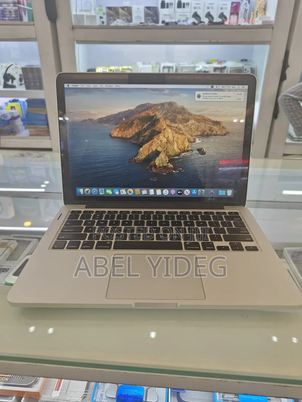 New Laptop Apple MacBook Pro 2015 16GB Intel Core I5 SSD 512GB
