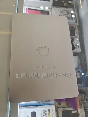 New Laptop Apple MacBook Pro 2015 16GB Intel Core I5 SSD 512GB