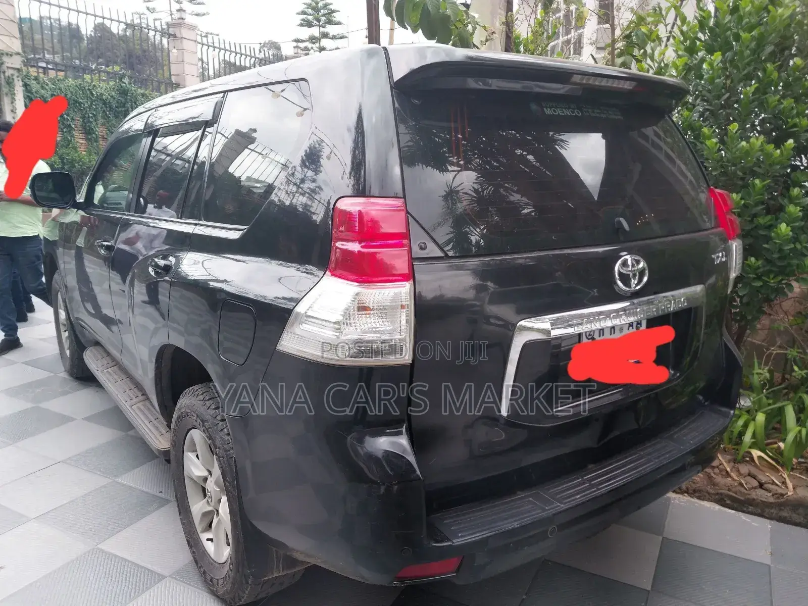 Toyota Land Cruiser 2012 Black