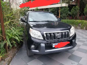 Toyota Land Cruiser 2012 Black