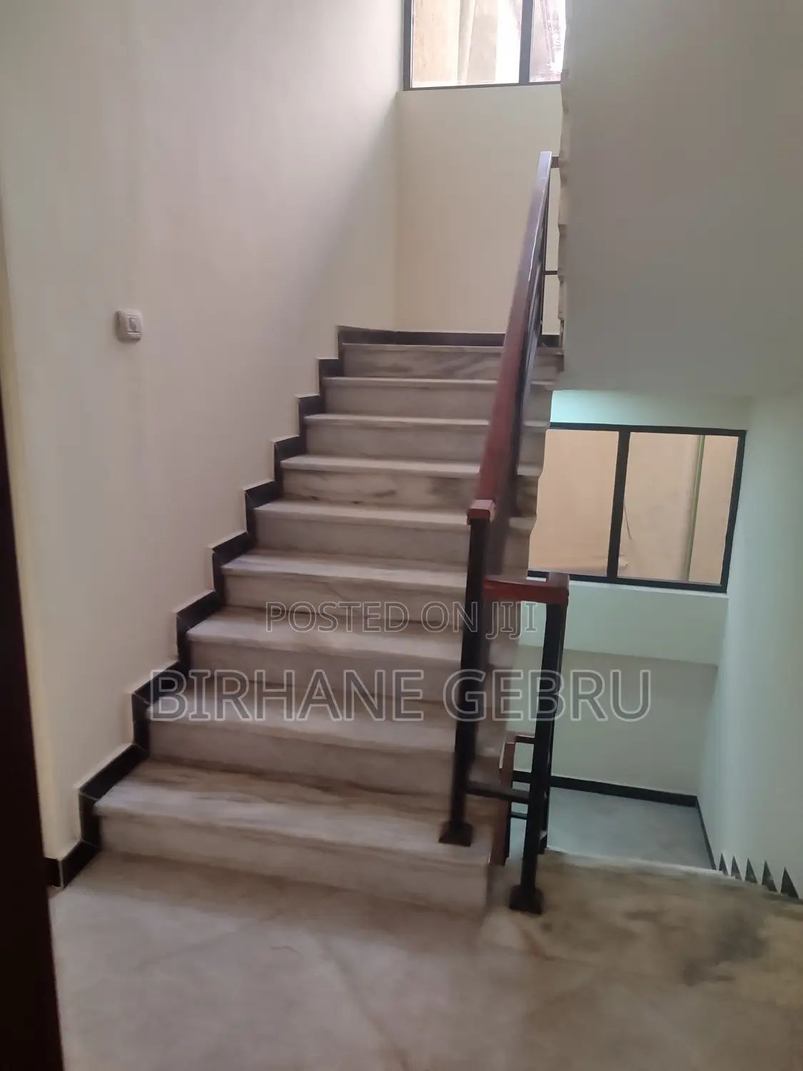 G+3 House Rent for Living or Office