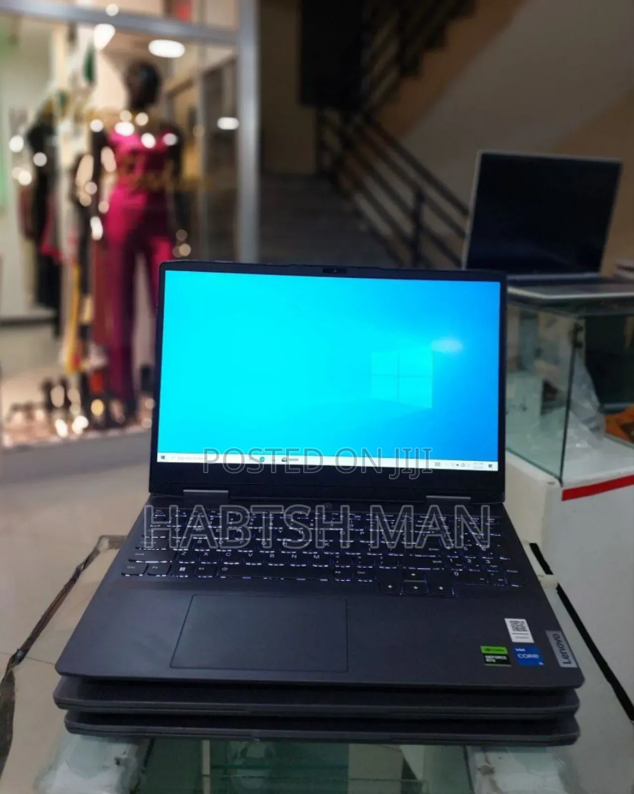 New Laptop Lenovo LOQ 15ARP9 16GB Intel Core I5 SSD 512GB