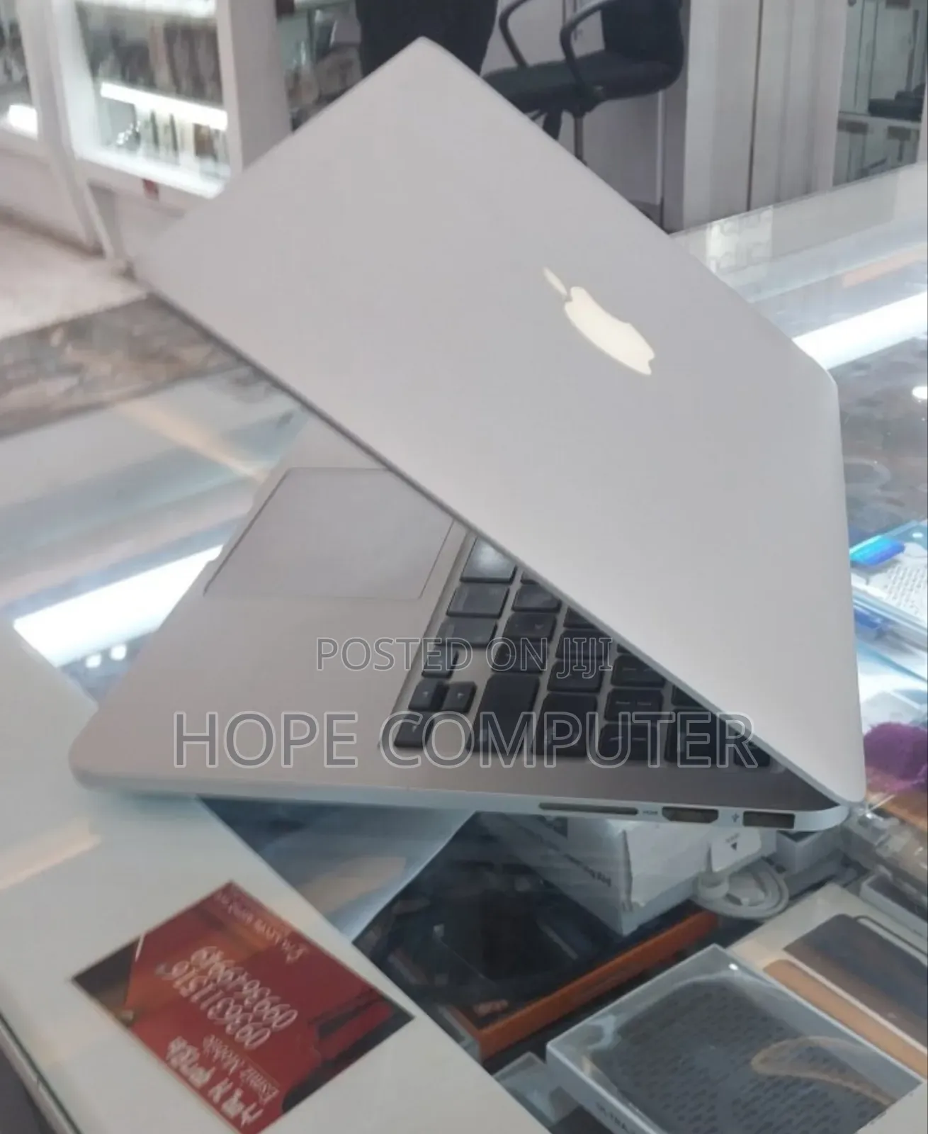 New Laptop Apple MacBook Pro 16GB Intel Core I5 SSD 512GB