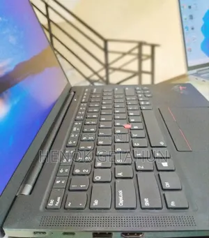 Photo - New Laptop Lenovo ThinkPad X1 Carbon 32GB Intel Core I7 SSD 512GB