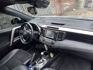 Toyota RAV4 2018 Gray