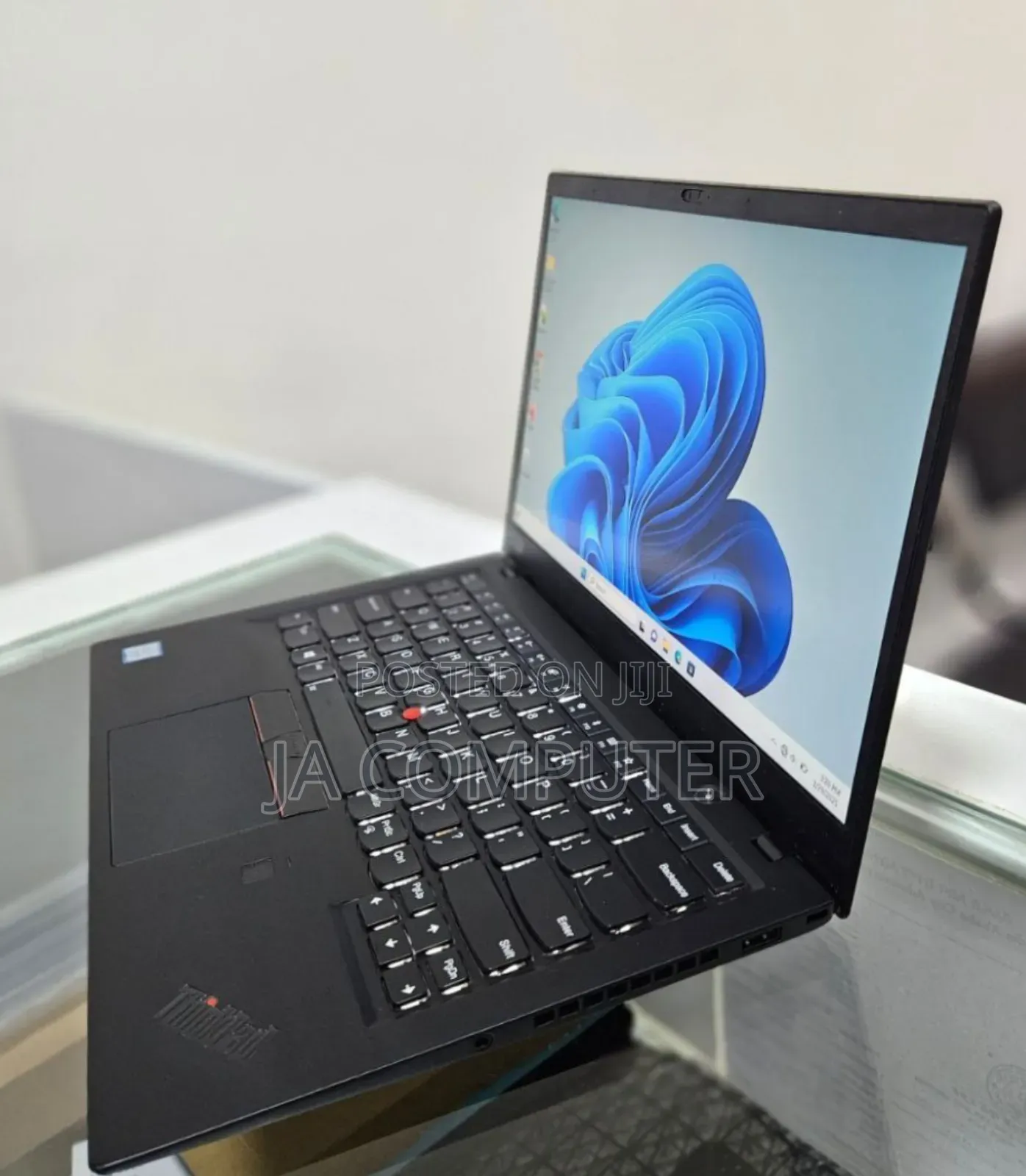 New Laptop Lenovo ThinkPad X1 Carbon 8GB Intel Core I5 SSD 512GB