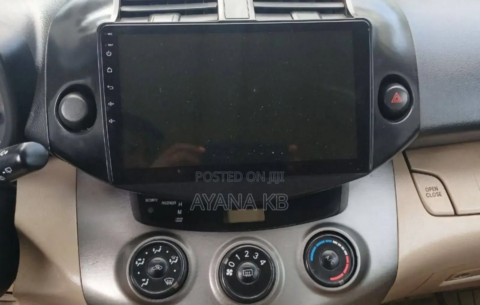 Toyota RAV4 2011 White