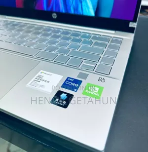 New Laptop Asus ZenBook 13 UX331UN 16GB AMD Ryzen 5 SSD 512GB