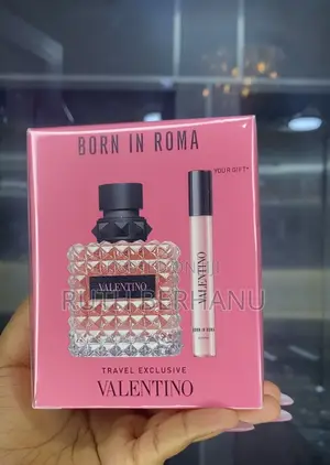 Photo - Valentino Donna Born in Roma