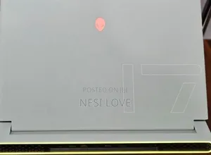 New Laptop Alienware M17x R2 16GB Intel Core I7 SSD 1T