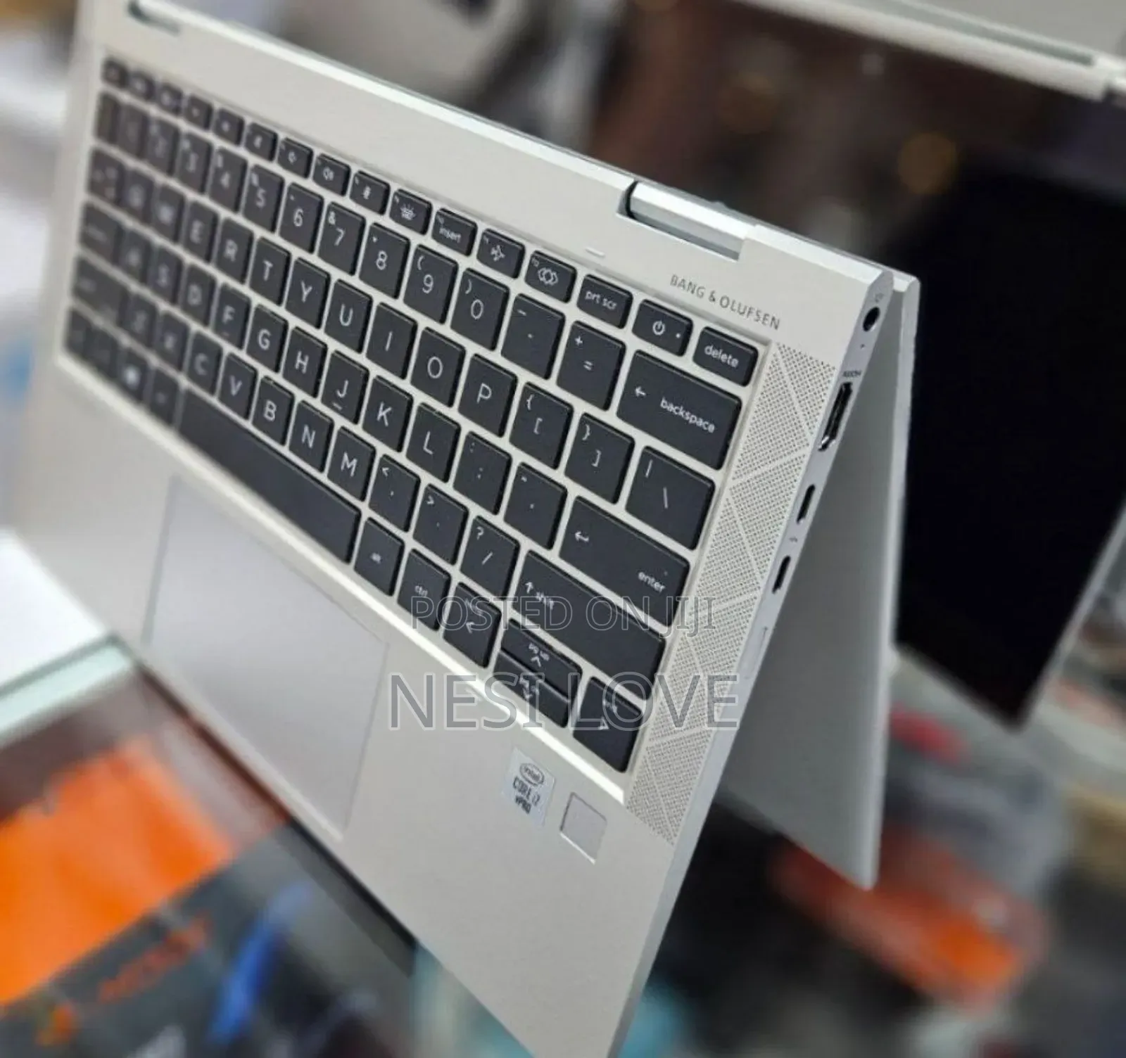 New Laptop HP EliteBook X360 1040 G7 16GB Intel Core I7 SSD 512GB